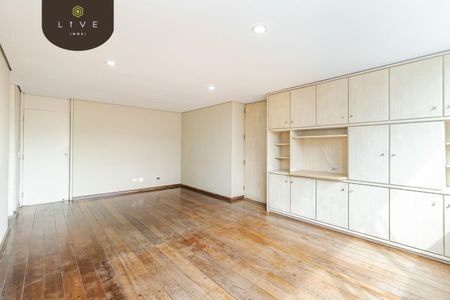 14_photo/94dce423cd.235b0d64cbaeeb21-ATLAS-bf39a094-a464-40c2-b9b5-c95a977f041a.jpg de apartamento à venda com 4 quartos, 221m² em Juvevê, Curitiba