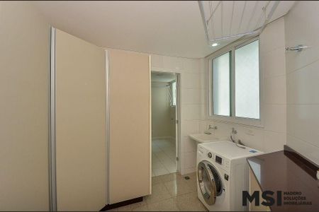 5_photo/94dce423f1.84088c7001fd8c9e-ATLAS-19050f6f-3ccd-4532-a5b1-2bbb9ddfa2ee.jpg de apartamento à venda com 3 quartos, 205m² em Alto da Glória, Curitiba