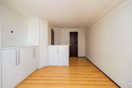 26_photo/94dce423fb.e9e7bffe1f964319-ATLAS-82578b17-6f41-4a36-917f-1d0a7eca4b67.jpg de apartamento à venda com 3 quartos, 148m² em Alto da Glória, Curitiba