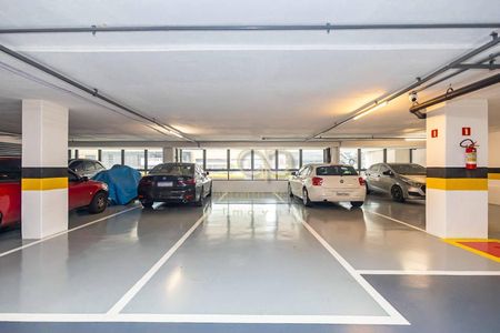 30_photo/94dce4247b.9a3e4c4691acabe9-ATLAS-c10ba86a-cf01-43ca-be77-11d856d892de.jpg de apartamento à venda com 4 quartos, 201m² em Juvevê, Curitiba