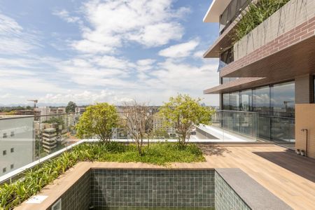 11_photo/94dce4247b.c01209ab6fe3cfb6-ATLAS-c9867cbf-2fa6-4197-9eea-5ff22e66bd05.jpg de apartamento à venda com 3 quartos, 354m² em Juvevê, Curitiba