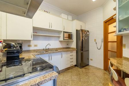 8_photo/94dce424e3.536b2f267d79bc93-ATLAS-fa2bd55b-e9c7-4eb8-a1da-73a54a8cc0d5.jpg de apartamento à venda com 3 quartos, 140m² em Juvevê, Curitiba