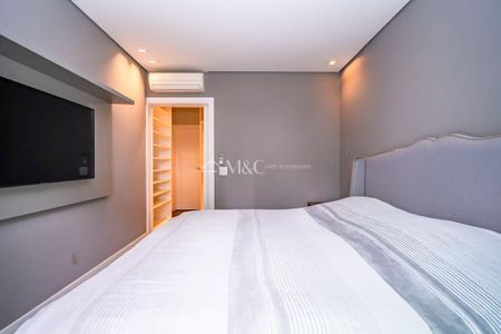 14_photo/94dce424f1.31b814cc611d1a2f-ATLAS-5856a3cc-a8fa-4646-a567-d6ea5a63deee.jpg de apartamento à venda com 4 quartos, 200m² em Alto da Glória, Curitiba