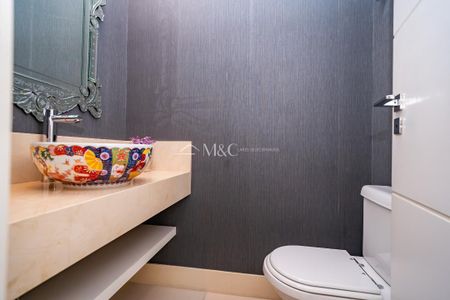 10_photo/94dce424f1.31b814cc611d1a2f-ATLAS-a040efba-e70d-41bb-9524-36081ed3b3d7.jpg de apartamento à venda com 4 quartos, 200m² em Alto da Glória, Curitiba