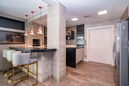 11_photo/94dce424f1.31b814cc611d1a2f-ATLAS-efc4e00b-6b9b-47a9-bc0f-d1abaa0b2b1f.jpg de apartamento à venda com 4 quartos, 200m² em Alto da Glória, Curitiba