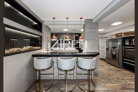 2_photo/94dce424f1.b58ff948fe1488a0-ATLAS-c669c8ac-52b3-44b0-8c14-3092dfa2be41.jpg de apartamento à venda com 4 quartos, 240m² em Alto da Glória, Curitiba