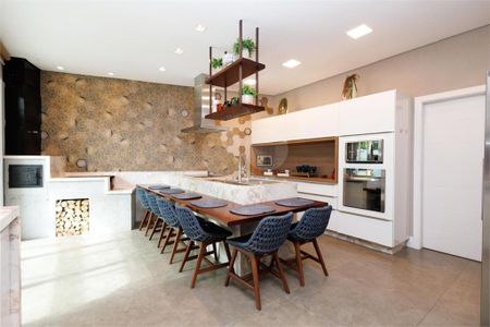 7_photo/94dce424f1.cda01c5f2bf1a0d1-ATLAS-fe11f2d9-6a11-4620-925c-b7e83edb4e65.jpg de apartamento à venda com 3 quartos, 184m² em Alto da Glória, Curitiba