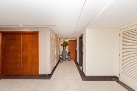 5_photo/94dce4253f.08798e92c4495a9b-ATLAS-334971e2-a095-432d-8a31-4a67a8c2ec35.jpg de apartamento à venda com 3 quartos, 170m² em Juvevê, Curitiba