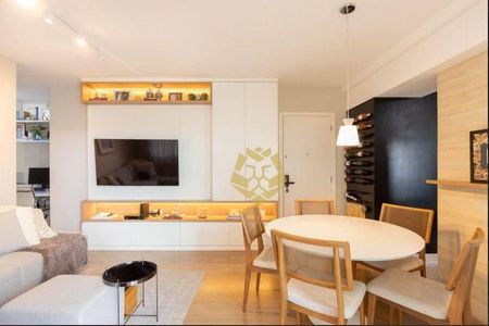 3_photo/94dce42587.adc3c1c8d2478063-ATLAS-fd4ba962-d9f4-465e-a7f2-402f703f16bc.jpg de apartamento à venda com 3 quartos, 90m² em Cabral, Curitiba