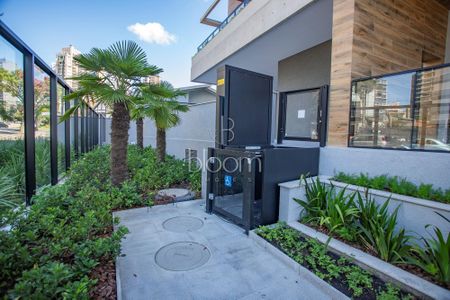 5_photo/94dce4258b.58ce8aa35c12d9b5-ATLAS-623b2a71-45ed-4b87-9555-e5db02a7ea15.jpg de apartamento à venda com 3 quartos, 110m² em Juvevê, Curitiba