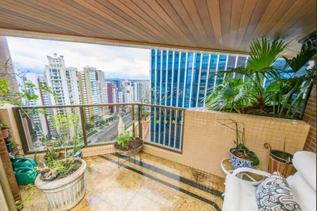 5_photo/94dce42599.ceff8192393c33de-ATLAS-dbfb526b-810d-41e9-b89f-0bb9f18b2c19.jpg de apartamento à venda com 4 quartos, 352m² em Juvevê, Curitiba