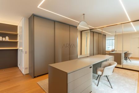 15_photo/94dce425a5.6da0496dd036beb0-ATLAS-df490fdb-e238-44e9-842b-52d7b3614d20.jpg de apartamento à venda com 3 quartos, 282m² em Juvevê, Curitiba