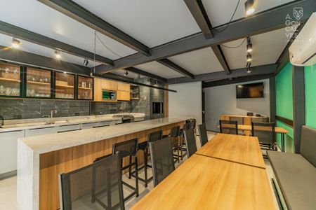 38_photo/94dce425b7.4e8f40c0d896dd59-ATLAS-022c9de4-1ce8-4e6f-a66c-50eeef0591bb.jpg de apartamento à venda com 4 quartos, 218m² em Juvevê, Curitiba