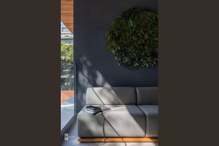 19_photo/94dce425bb.1cf36469cc62d903-ATLAS-3e5a8369-c0fc-4e4f-b3fd-00b9d2d4f92e.jpg de apartamento à venda com 3 quartos, 190m² em Juvevê, Curitiba