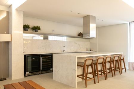 87_photo/94dce425bb.a394630a13d7e3a4-ATLAS-61416c0e-0d64-43e7-8d80-b9f97b808810.jpg de apartamento para alugar com 3 quartos, 390m² em Juvevê, Curitiba