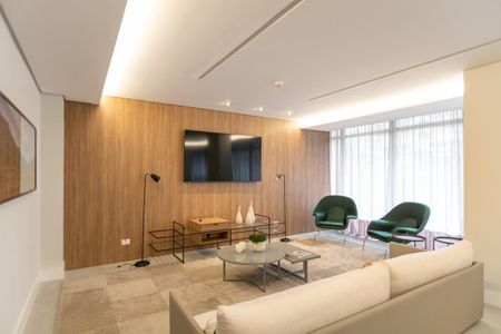 93_photo/94dce425bb.a394630a13d7e3a4-ATLAS-ba54f7f4-02a0-48ff-af66-0f4a32142c20.jpg de apartamento para alugar com 3 quartos, 390m² em Juvevê, Curitiba