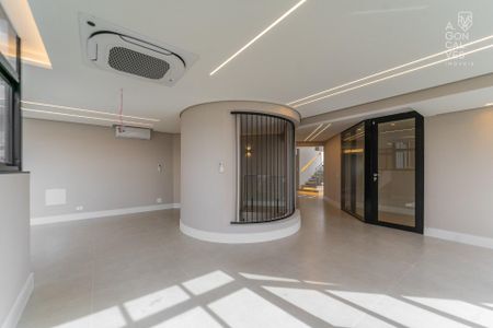 12_photo/94dce425d5.cb58461e1bf32b0c-ATLAS-4c8c7389-0d72-41c2-ae78-bc4759b80d8c.jpg de apartamento à venda com 4 quartos, 548m² em Juvevê, Curitiba