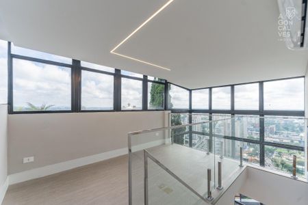 38_photo/94dce425d5.cb58461e1bf32b0c-ATLAS-da2089d9-1d13-4bb2-8ccf-cca7b290f85f.jpg de apartamento à venda com 4 quartos, 548m² em Juvevê, Curitiba