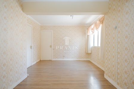 12_photo/94dce4263d.14a7bd70f1d863a8-ATLAS-39b3475c-1a10-4e69-8817-3220c060591a.jpg de apartamento à venda com 3 quartos, 127m² em Cabral, Curitiba