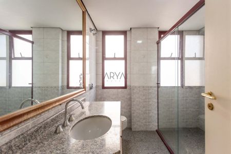 12_photo/94dce42643.25da4dce4e8252d2-ATLAS-65fb2e0b-03cf-400b-9e64-10659846c778.jpg de apartamento à venda com 4 quartos, 310m² em Cabral, Curitiba