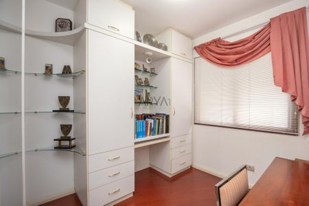 7_photo/94dce42643.406c258bbfa31469-ATLAS-cca1267b-5191-41d4-a056-3caed57797de.jpg de apartamento à venda com 5 quartos, 311m² em Cabral, Curitiba