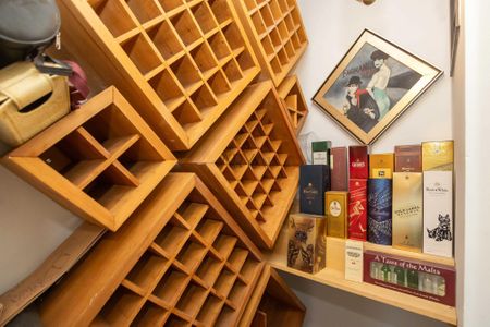 8_photo/94dce42643.406c258bbfa31469-ATLAS-e0dc2fe1-da4f-4ca2-b69b-b012ad12a006.jpg de apartamento à venda com 5 quartos, 311m² em Cabral, Curitiba