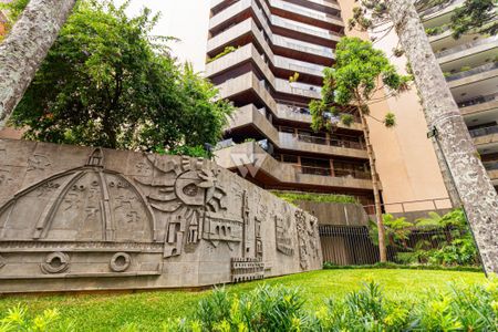 7_photo/94dce42651.9aa9cf9a92603e13-ATLAS-5e8e40a9-2692-4bce-9650-8539f46e8a3b.jpg de apartamento à venda com 4 quartos, 558m² em Cabral, Curitiba