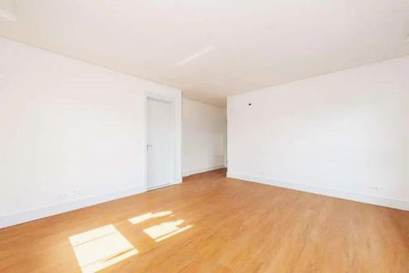 12_photo/94dce42663.f861ecc718bdcbd7-ATLAS-7189e80c-2087-4307-a8b3-874442132d89.jpg de apartamento à venda com 3 quartos, 135m² em Cabral, Curitiba