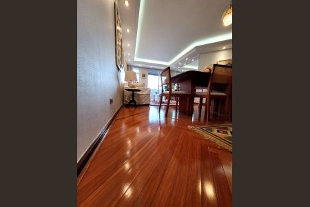 4_photo/94dce42663.f861ecc718bdcbd7-ATLAS-e45d691d-d589-46e5-8aa6-db23a5ef81ed.jpg de apartamento à venda com 3 quartos, 107m² em Cabral, Curitiba