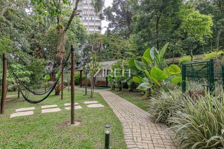 31_photo/94dce426ed.246a1aa1e60a1a8f-ATLAS-191e391c-e093-4bb0-a1d6-bb4fd1c0098c.jpg de apartamento à venda com 3 quartos, 168m² em Ahú, Curitiba