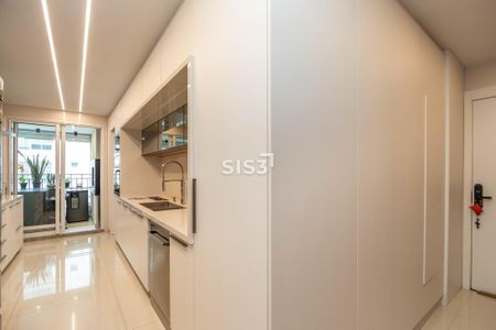 11_photo/94dce426ed.2dca4cf2fbf8c34e-ATLAS-0b644ef9-1cac-4aa2-96c8-21b12fd13e95.jpg de apartamento à venda com 3 quartos, 171m² em Ahú, Curitiba