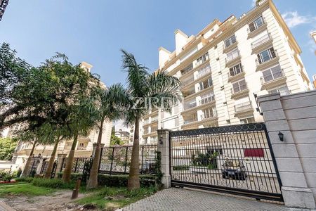 30_photo/94dce426ed.bc22f5b674f75454-ATLAS-6d67a5d5-e363-407d-9894-86b24f8ede84.jpg de apartamento para alugar com 4 quartos, 273m² em Ahú, Curitiba