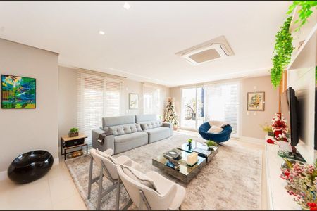 3_photo/94dce426ed.bc22f5b674f75454-ATLAS-c8f1d296-0b77-41d1-a42c-c31edc84099e.jpg de apartamento para alugar com 4 quartos, 273m² em Ahú, Curitiba