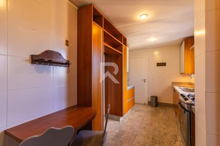 3_photo/94dce426f5.2832257cbb3df2c4-ATLAS-52fdedc5-83a9-49da-8d50-22db2b17a688.jpg de apartamento para alugar com 3 quartos, 267m² em Juvevê, Curitiba