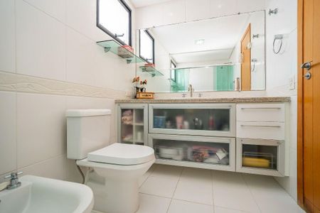 12_photo/94dce426f5.7a5a768fd8b6b809-ATLAS-0a075bc0-17f1-4d96-8757-55ce0da8b6db.jpg de apartamento à venda com 4 quartos, 160m² em Juvevê, Curitiba