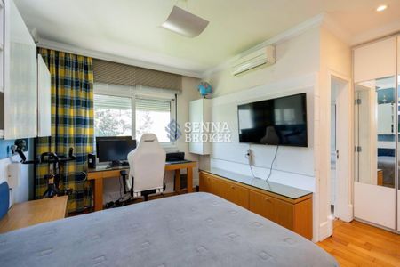 8_photo/94dce42719.732b7fd8aaa5f07d-ATLAS-7515f641-e96e-4022-b50d-a0b9e572571a.jpg de apartamento à venda com 4 quartos, 357m² em Ahú, Curitiba