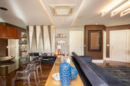 5_photo/94dce4271d.1abdeffd164cea85-ATLAS-d4b0ee14-2e5d-4439-8f9b-7e5364702b60.jpg de apartamento à venda com 3 quartos, 145m² em Ahú, Curitiba