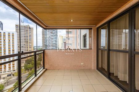 8_photo/94dce4276d.79a2b32dff559e51-ATLAS-65559b21-3aed-4e4a-8020-259c36036a33.jpg de apartamento para alugar com 4 quartos, 188m² em Cabral, Curitiba