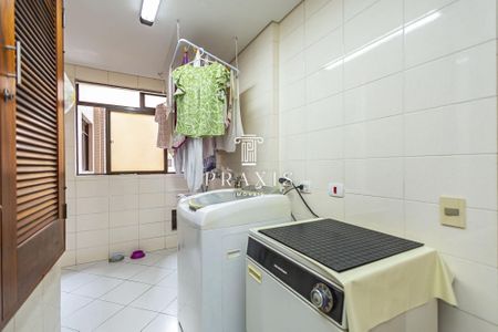 19_photo/94dce4276d.79a2b32dff559e51-ATLAS-adb5a9d9-1f90-4dce-9a46-e1203de2543b.jpg de apartamento para alugar com 4 quartos, 188m² em Cabral, Curitiba