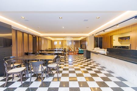 40_photo/94dce4276d.79a2b32dff559e51-ATLAS-c0b6d62d-4577-4695-9596-a42cd7285fa9.jpg de apartamento para alugar com 4 quartos, 188m² em Cabral, Curitiba