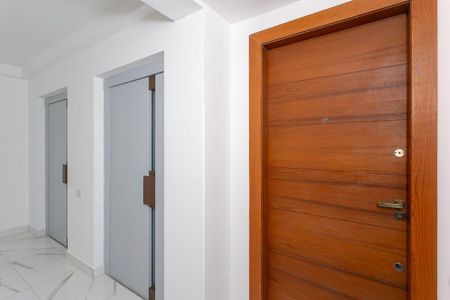 6_photo/94dce427a7.9b0646a0f80c27e2-ATLAS-aadb3150-ac66-4e3d-941c-e2d5bd0bb8f7.jpg de apartamento à venda com 3 quartos, 150m² em Cabral, Curitiba