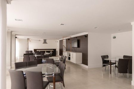 5_photo/94dce427a9.cb4a3f4e1d4d223a-ATLAS-1ca27d82-239d-44bb-8116-4977a43122ea.jpg de apartamento à venda com 4 quartos, 214m² em Cabral, Curitiba