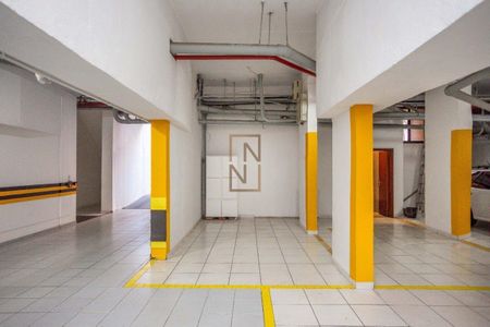 7_photo/94dce427a9.cb4a3f4e1d4d223a-ATLAS-c30c6205-cdf0-4a5f-9e65-18583ca7bdee.jpg de apartamento à venda com 4 quartos, 214m² em Cabral, Curitiba