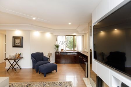 9_photo/94dce427b5.deba299c88dc2ac2-ATLAS-e011f85e-e2f0-4474-b595-65aba2cc9b9b.jpg de apartamento à venda com 3 quartos, 143m² em Cabral, Curitiba