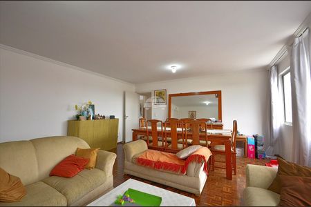 3_photo/94dce427bf.00f042015d4bfda1-ATLAS-1e60e72d-3427-45a4-8b60-cdefee4ed89b.jpg de apartamento à venda com 3 quartos, 129m² em Cabral, Curitiba