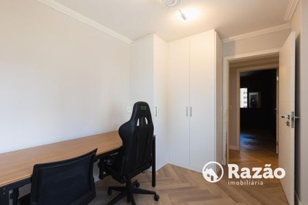 4_photo/94dce427d9.f6cb3effcaf89eb8-ATLAS-28993464-8131-4368-8a39-10dc9fbb8d8c.jpg de apartamento para alugar com 3 quartos, 208m² em Cabral, Curitiba