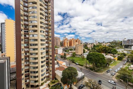 12_photo/94dce427e5.cbac4b0532efd0a4-ATLAS-5247dd77-1774-4a52-8ee3-0a1815af042b.jpg de apartamento à venda com 3 quartos, 180m² em Cabral, Curitiba