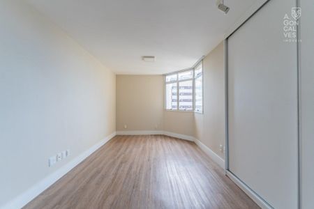 13_photo/94dce427ed.a637b77f61d7f24a-ATLAS-58d41a10-73a7-4d97-8be5-ecf1c04f1db8.jpg de apartamento para alugar com 4 quartos, 277m² em Cabral, Curitiba