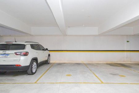 1_photo/94dce427f9.84da5b25acca27f4-ATLAS-04849276-5e87-4c84-8d35-97b3b13bfcd3.jpg de apartamento à venda com 3 quartos, 86m² em Cabral, Curitiba