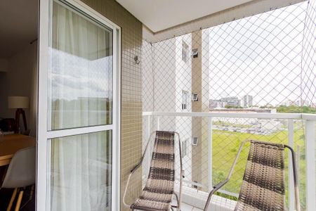 3_photo/94dce427f9.84da5b25acca27f4-ATLAS-14503df1-3e97-4d37-bc4a-ebe0cfbf30e0.jpg de apartamento à venda com 3 quartos, 86m² em Cabral, Curitiba